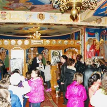 "Pentru ei, biserica este locul lor de linişte"
