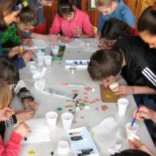 Atelier de creaţie artistic-religioasă “Cruce şi Înviere” la Parohia Teşila I