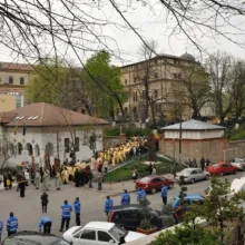 Seminariştii bucureşteni alături de pelerini