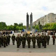 Ceremonii militare şi religioase închinate Zilei Eroilor
