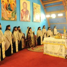 Slujba Privegherii în cinstea Sf. Ierarh Iachint, Mitropolitul Ţării Româneşti la Patriarhie