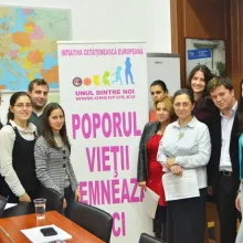 Studenţii teologi în sprijinul iniţiativei Unul dintre noi