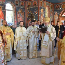 Moaştele Sfinţilor Împăraţi Constantin şi Elena, la Mizil
