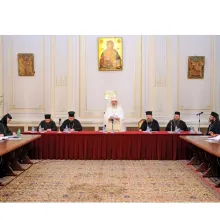 CRIZA MATERIALĂ CHEAMĂ PE OM LA CONVERTIRE SPIRITUALĂ