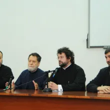 Părintele Filoteu Faros a conferenţiat la Facultatea de Teologie din Bucureşti