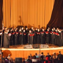 Concert de muzică psaltică susţinut de Corul „Tronos“ la Facultatea de Drept