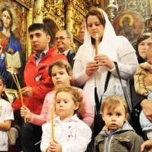 Familia creştină: iubirea desăvârşită este darnică