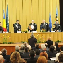 Titlu onorific pentru guvernatorul BNR