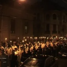 Procesiune cu sfintele icoane în Bucureşti
