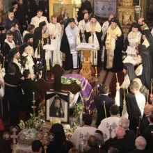 Înaltpreasfinţitul Părinte Arhiepiscop Gherasim Cristea a fost înmormântat la Râmnicu Vâlcea