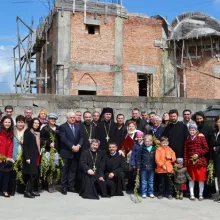 Prima Sfântă Liturghie în parohia ilfoveană Boltaşu