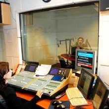 De 16 ani, Radio TRINITAS