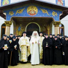 Patriarhul României la Mănăstirea Ţigăneşti