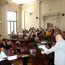 Sesiune de comunicări la Academia Română