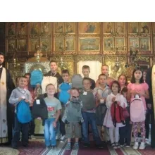 Rechizite oferite elevilor la Parohia Teşila I