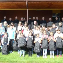 50 de copii din cadrul Protoieriei Sectorului 6 Capitală au primit rechizite