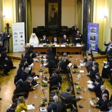 Patriarhul Ierusalimului – „Doctor Honoris Causa” al Universităţii Bucureşti