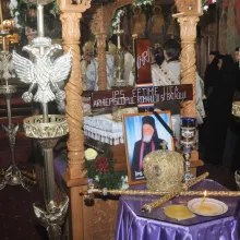 UN IERARH ÎNŢELEPT, HARNIC ŞI DARNIC Arhiepiscopul EFTIMIE al Romanului şi Bacăului (1914 - 2014)