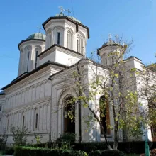 Sfântul Ierarh Nectarie cinstit la Mănăstirea Radu Vodă