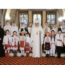 Patriarhul României a fost colindat de Corala „Sf. Cuv. Parascheva” a Parohiei Cornetu, Protop. Ilfov Sud