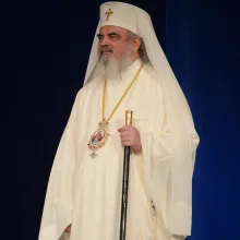 Geniul colindelor româneşti – profunzimea teologică a conţinutului şi simplitatea formei