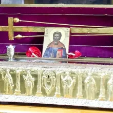 Sfântul Grigorie Decapolitul ajunge azi în Capitală