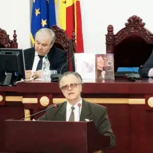 „Şcoala nu-şi poate reveni fără apel la vechile ei tradiţii“ - Dialog cu academicianul Alexandru Zub, director onorific al Institutului de Istorie „A.D. Xenopol“ Iaşi