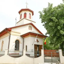 Bucuria ajutorării semenilor la Dobroeşti