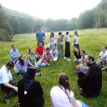 Tabără organizată de ASCOR - filiala Ploieşti la Mănăstirea Suzana