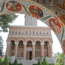 Chipuri luminoase din istoria Mănăstirii Samurcășești