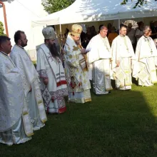 Procesiune cu moaştele Sfântului Ierarh Nectarie în Episcopia Alexandriei şi Teleormanului