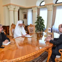 Noul ambasador al Regatului Unit al Marii Britanii şi Irlandei de Nord în vizită de prezentare la Patriarhia Română