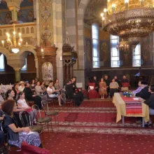 Educaţia religioasă este mai ales formativă