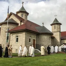 O nouă biserică ortodoxă românească a fost sfințită în Troy (SUA)