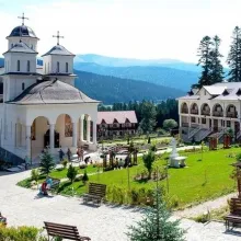 Permanenţa Consiliului Naţional Bisericesc în şedinţă săptămânală de lucru la Mănăstirea Caraiman