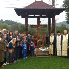 Sfințire de Troiță la Parohia Cosminele, Protoieria Ploiești Nord