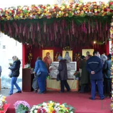 Sfântul Nectarie face parte din viaţa noastră