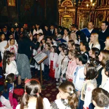 Biserica și Școala, în sunet de colinde