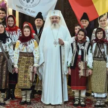 Grupul „Datina românească” l-a colindat pe Patriarhul României