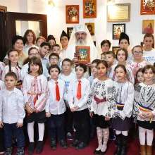 Patriarhul României în mijlocul copiilor de la Centrul „Sfânta Sofia”