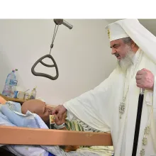 Binecuvântare patriarhală pentru pacienţii Centrului de Îngrijiri Paliative ”Sfântul Nectarie”