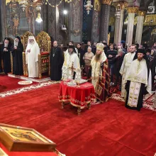 Liturghie şi Te Deum în deschiderea lucrărilor Sfântului Sinod