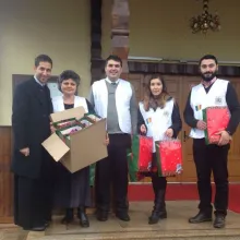 Daruri pentru copiii defavorizaţi din com. Glina din partea Voluntarilor de la Paraclisul Catedralei Mântuirii Neamului