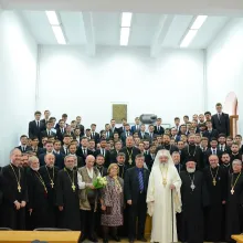 Sfinții Trei Ierarhi sărbătoriți de teologii bucureșteni