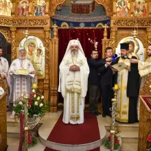 Patriarhul României la Parohia Vatra Luminoasă din Capitală