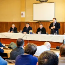 Dezbatere despre responsabilitatea socială a Bisericilor creştine