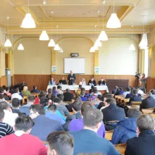 Dezbaterea „Adicţii, educaţie şi viitor social” la Facultatea de Teologie Ortodoxă din Bucureşti