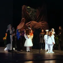 Copiii şi tinerii, mărturisitori ai bucuriei Învierii lui Hristos