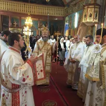 Liturghie arhierească la Parohia „Sf. Dumitru” din Ploieşti