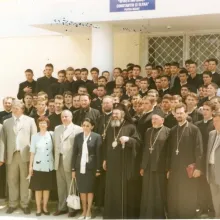 Două decenii de activitate didactică şi misionară